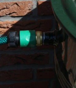 RENNER Metall-Regentonne Inkl. Steckanschluss, 150 L, Dunkelgrün 27 RENNER Metall-Regentonne Inkl. Steckanschluss, 150 L, Dunkelgrün -Gartenbedarf Förderung 6609481 WE DE 004 RegenwasserSammeltonnemitSteckanschlussca150l