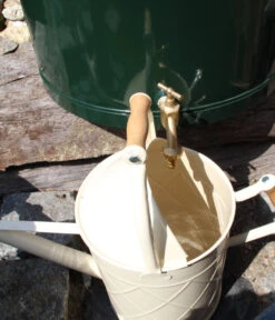 RENNER Metall-Regentonne Inkl. Steckanschluss, 150 L, Dunkelgrün 29 RENNER Metall-Regentonne Inkl. Steckanschluss, 150 L, Dunkelgrün -Gartenbedarf Förderung 6609481 WE DE 006 RegenwasserSammeltonnemitSteckanschlussca150l